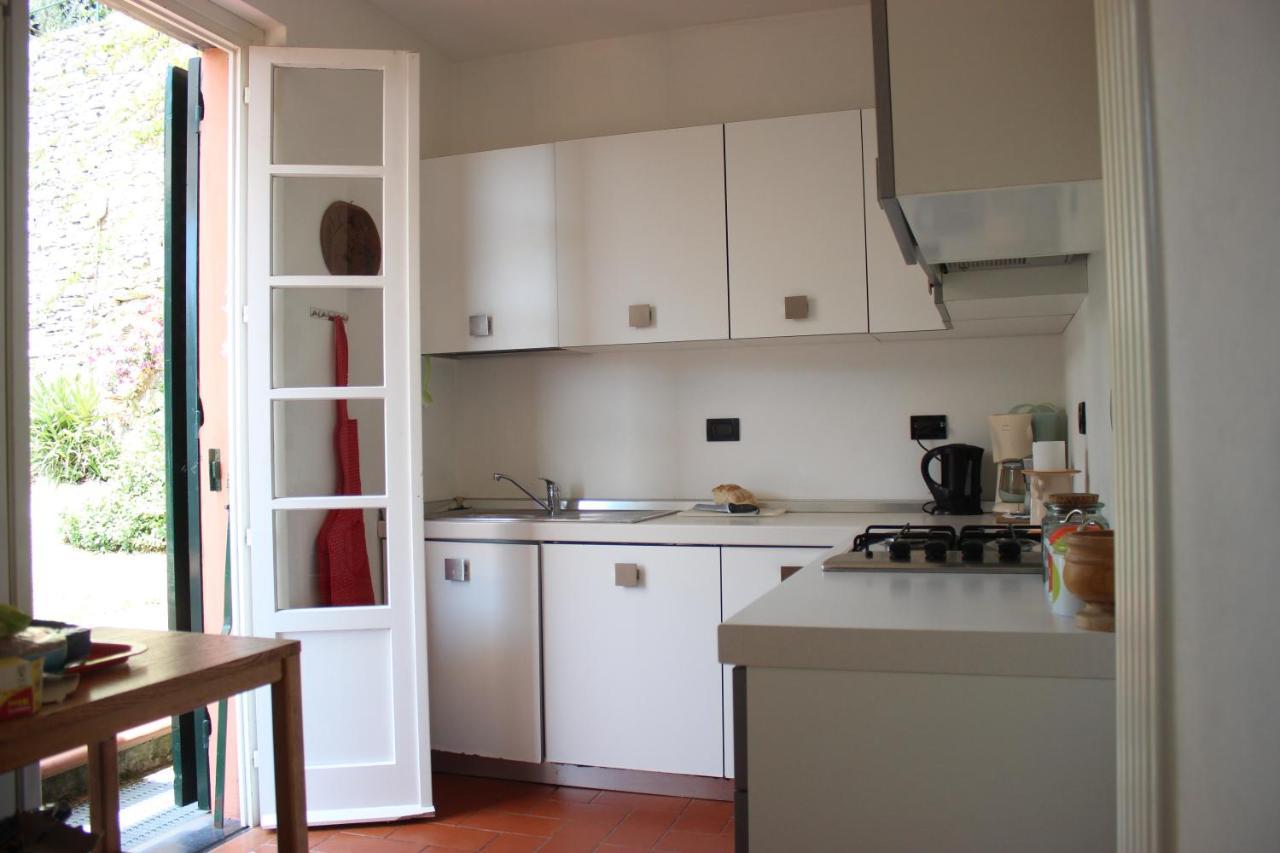 Recco Apartment With View And Pool Luaran gambar
