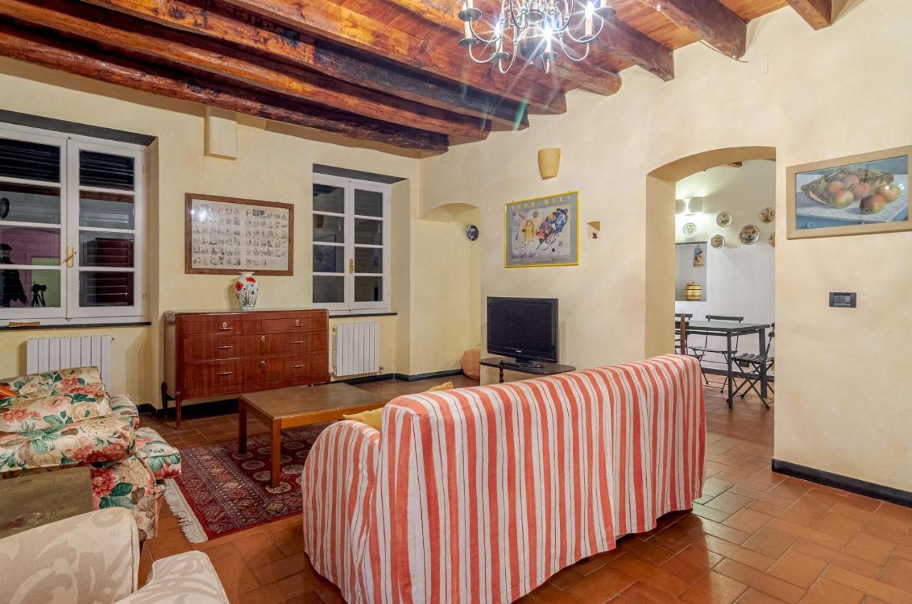 Recco Apartment With View And Pool Luaran gambar