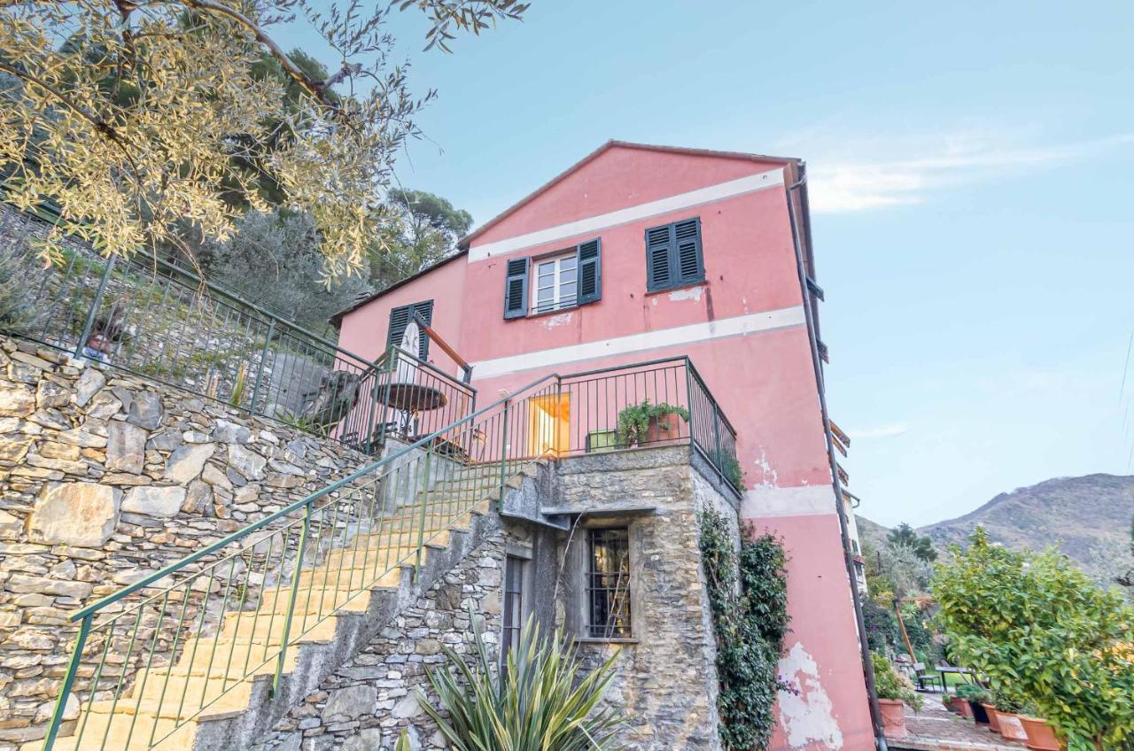 Recco Apartment With View And Pool Luaran gambar